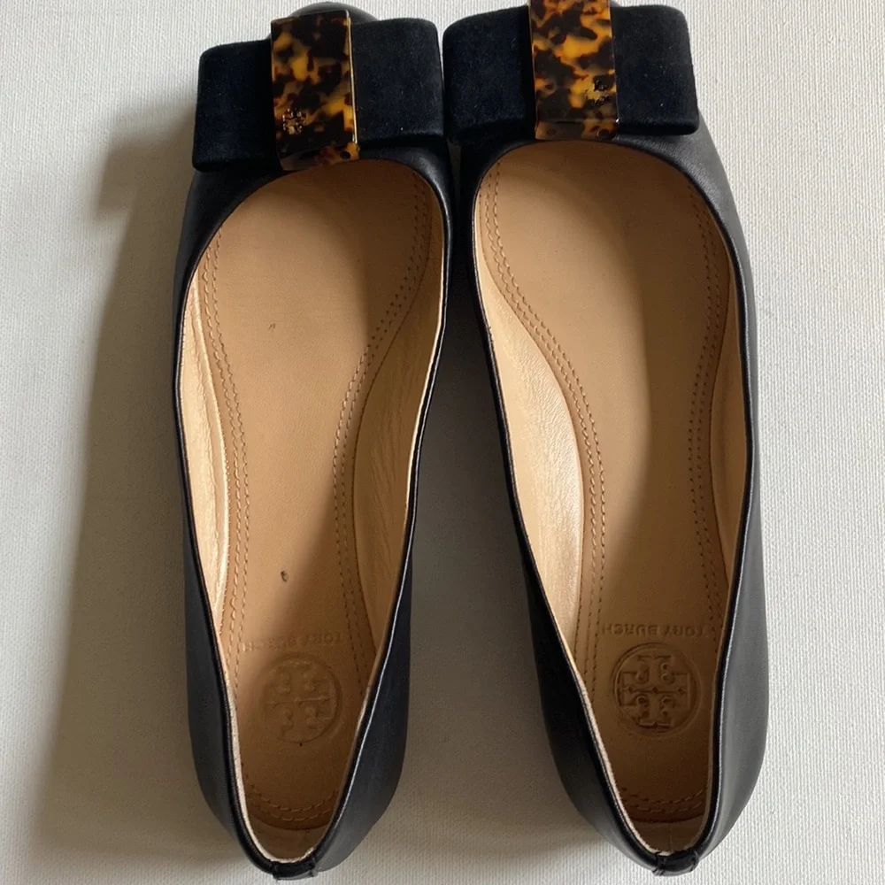 Tory Burch Chase Ballet Nappa Leather Flats - Chase Bow in‎ Black, Size 6.5M